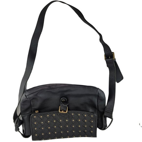 Wilsons Vintage Black Leather Weaved Studded Snap Crossbody Adjustable Purse - Picture 2 of 9